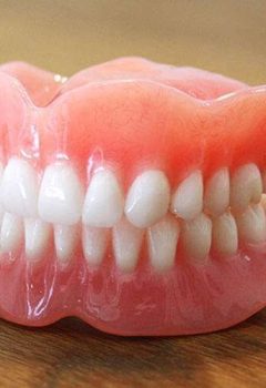 Limpeza da prótese dentária