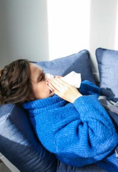 Como o fim do verão e a chegada do outono afetam os pacientes com rinite alérgica?